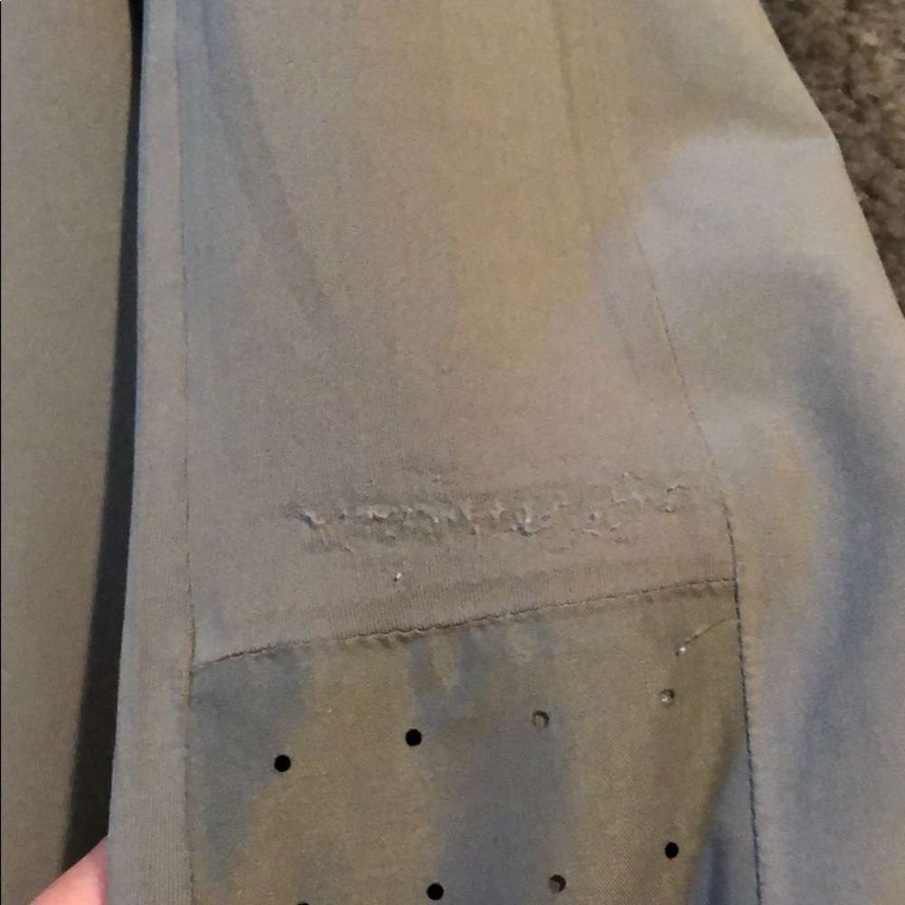 Lululemon grey jacket - Picture 4 of 8